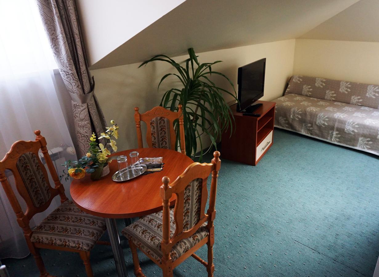 Hotel Pod Szczesliwa Gwiazda Cekanowo Esterno foto